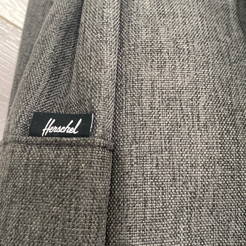 Herschel Supply Company backpack new condition charcoal gray - Picture 10 of 12